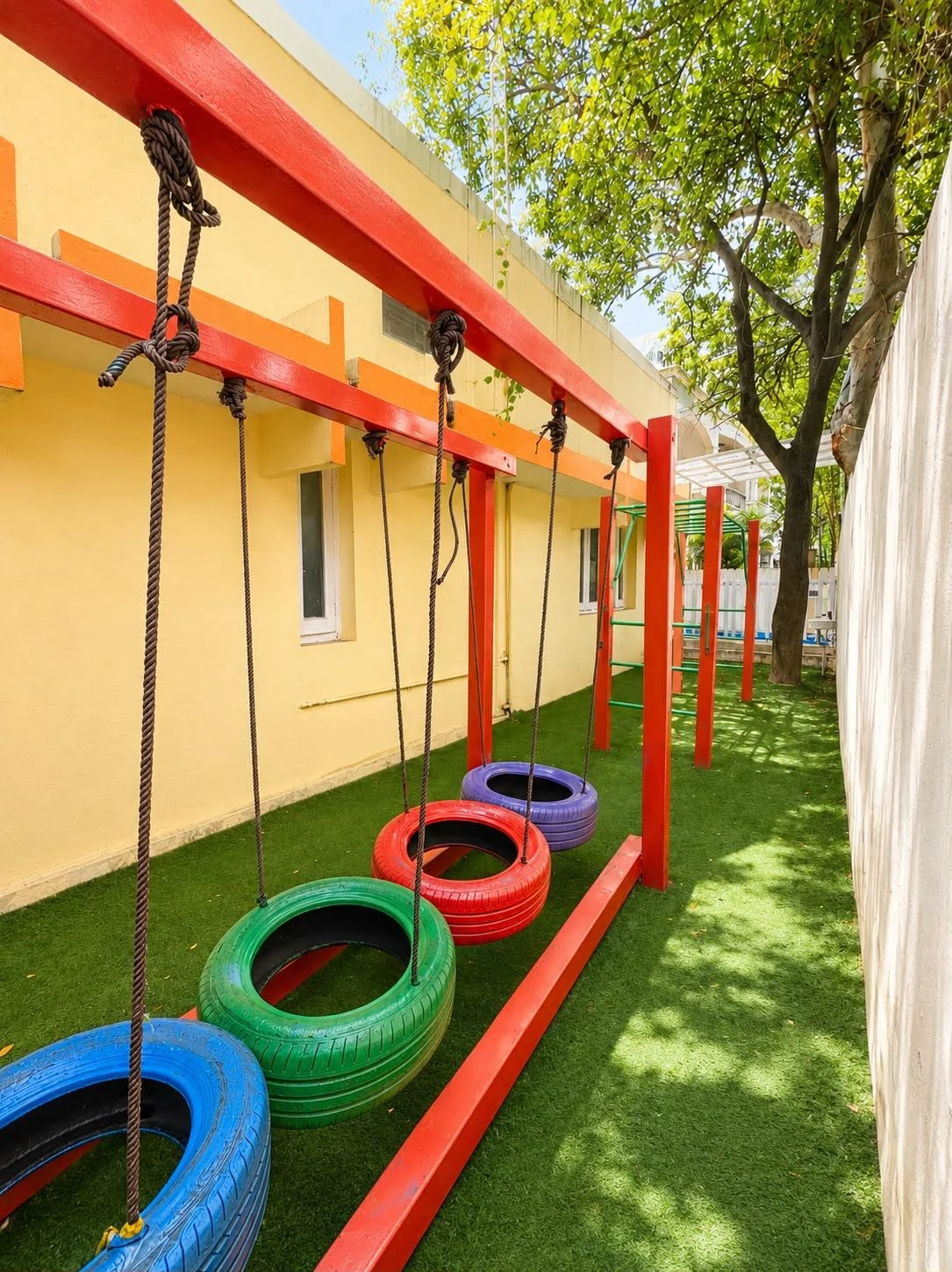 Outdoor Playpark & Green Turf